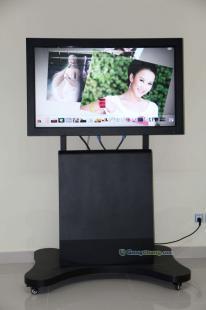 博邦诚BBC-W42P红外多点触控一体机 灵活定制，赋能智慧交互新体验